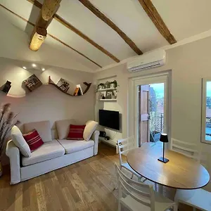  Apartment Romantic Attic With Panoramic View